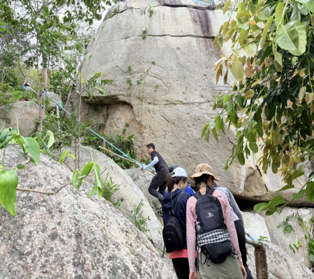 Cuối tuần hiking nhẹ nhàng núi Minh Đạm